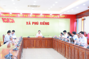THÔNG QUA KẾ HOẠCH TỔ CHỨC KỶ NIỆM 1 NĂM THÀNH LẬP XÃ PHÚ RIỀNG