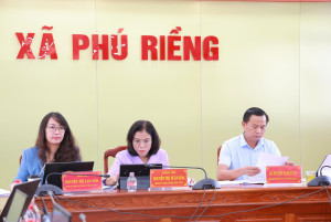 XÃ PHÚ RIỀNG THAM DỰ HỘI NGHỊ GIAO BAN TRỰC TUYẾN GIỮA...
