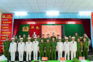 CHI BỘ CÔNG AN XÃ PHÚ RIỀNG – HỌC BÁC TỪ NHỮNG VIỆC LÀM THIẾT THỰC, VÌ CUỘC SỐNG BÌNH YÊN CỦA NHÂN DÂN