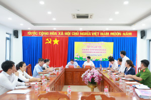 KIỂM TRA CÔNG TÁC ĐĂNG KÝ, QUẢN LÝ HỘ TỊCH TẠI XÃ PHÚ RIỀNG