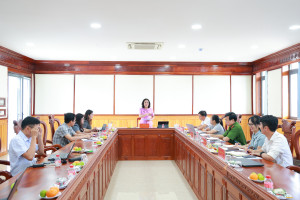ĐỔI MỚI LỀ LỐI LÀM VIỆC, LẤY KẾT QUẢ THAY ĐỔI, THÁI ĐỘ, TÁC PHONG ĐỂ LÀM THƯỚC ĐO ĐÁNH GIÁ CÁN BỘ
