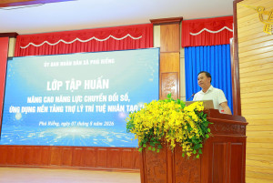 XÃ PHÚ RIỀNG TẬP HUẤN NÂNG CAO NĂNG LỰC CHUYỂN ĐỔI SỐ, ỨNG...