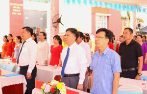 UBND xã Phú Trung long trọng tổ chức Lễ công bố Quyết định tiếp nhận các trường học và bổ nhiệm viên chức lãnh đạo, quản lý trực thuộc UBND xã