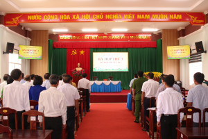 HỘI ĐỒNG NHÂN DÂN XÃ PHÚ TRUNG TỔ CHỨC KỲ HỌP THỨ 3 (KỲ HỌP CHUYÊN ĐỀ) KHÓA VI, NHIỆM KỲ 2021 – 2026