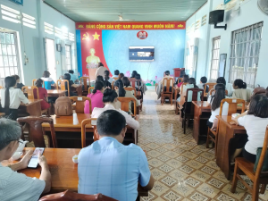 TRƯỜNG TH&THCS PHÚ TRUNG DỰ HỘI NGHỊ TRỰC TUYẾN TỔNG KẾT NĂM HỌC 2024-2025, TRIỂN KHAI NHIỆM VỤ NĂM HỌC 2025-2026 VÀ TUYÊN DƯƠNG, KHEN THƯỞNG NGÀNH GIÁO DỤC