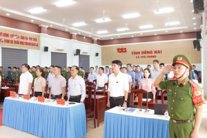 XÃ PHÚ TRUNG TƯNG BỪNG TỔ CHỨC NGÀY HỘI TOÀN DÂN BẢO VỆ AN NINH TỔ QUỐC NĂM 2025  