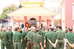 HỘI CỰU CHIẾN BINH XÃ PHÚ TRUNG TỔ CHỨC DÂNG HƯƠNG TƯỞNG NIỆM CÁC ANH HÙNG LIỆT SỸ TRƯỚC THỀM ĐẠI HỘI ĐẠI BIỂU HỘI CCB XÃ LẦN THỨ I, NHIỆM KỲ 2025 -2030