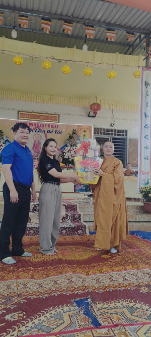 THĂM, TẶNG QUÀ TỊNH XÁ NGỌC DUYÊN NHÂN ĐẠI LỄ VU LAN BÁO HIẾU NĂM 2025