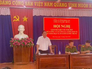 CÔNG AN XÃ PHÚ TRUNG TỔ CHỨC HỘI NGHỊ GIAO BAN ĐỊNH KỲ VỚI LỰC LƯỢNG THAM GIA BẢO VỆ AN NINH, TRẬT TỰ (ANTT) Ở CƠ SỞ THÁNG 9