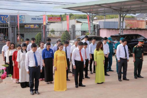 XÃ PHÚ TRUNG: TƯỞNG NIỆM LIỆT SĨ NHÂN KỶ NIỆM 96 NĂM NGÀY THÀNH LẬP ĐẢNG CỘNG SẢN VIỆT NAM (03/02/1930 – 03/02/2026).