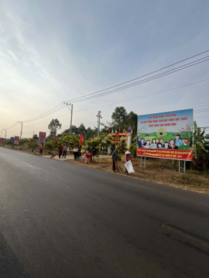 BAN CÔNG TÁC MẶT TRẬN CÁC THÔN XÃ PHÚ TRUNG THỰC HIỆN TỐT CÔNG TÁC TỔNG VỆ SINH MÔI TRƯỜNG, PHỤC VỤ TẾT BÍNH NGỌ NĂM 2026 VÀ CÔNG TÁC BẦU CỬ
