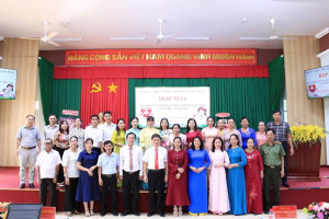 PHÚ TRUNG: ẤM ÁP BUỔI HỌP MẶT KỶ NIỆM 71 NĂM NGÀY THẦY THUỐC VIỆT NAM (27/02/1955 – 27/02/2026)