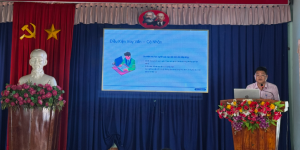 Hội nghị thông tin, tuyên truyền chính sách tín dụng đối với người sau cai nghiện ma túy trên địa bàn xã Phú Trung.