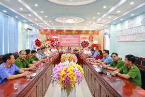 Phú Trung dự lễ ký kết quy chế phối hợp liên ngành VKSND và chính quyền giải quyết án xâm hại trẻ em và triển khai thực hiện luật tư pháp người chưa thành niên