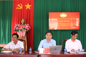 ĐẠI BIỂU HĐND XÃ PHÚ TRUNG TIẾP XÚC CỬ TRI TRƯỚC KỲ HỌP THỨ BA HĐND XÃ KHOÁ VII, NHIỆM KỲ 2026-2031