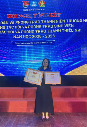 💙 ĐỒNG CHÍ NGÔ THỊ MẪN HOA – PHÓ BÍ THƯ ĐOÀN XÃ PHÚ TRUNG XUẤT SẮC NHẬN BẰNG KHEN CỦA BAN BÍ THƯ TRUNG ƯƠNG ĐOÀN VÀ BAN CHẤP HÀNH THÀNH ĐOÀN ĐỒNG NAI