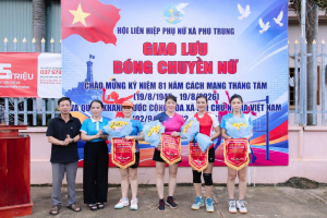 SÔI NỔI GIAO LƯU BÓNG CHUYỀN NỮ CHÀO MỪNG CÁCH MẠNG THÁNG TÁM VÀ QUỐC KHÁNH 2/9