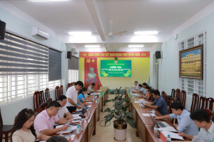 XÃ PHÚ TRUNG KIỂM TRA HOẠT ĐỘNG ỦY THÁC CHO VAY HỘ NGHÈO VÀ CÁC ĐỐI TƯỢNG CHÍNH SÁCH KHÁC NĂM 2026