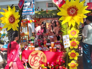 CÁC TRƯỜNG HỌC TRÊN ĐỊA BÀN XÃ PHÚ VINH TỔ CHỨC CHƯƠNG TRÌNH...