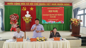 UBND Xã Phú Vinh Tổ Chức Họp Giao Ban Thường Kỳ Tháng 4 Năm 2026