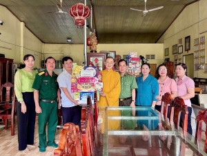 ỦY BAN MTTQ VIỆT NAM XÃ TỔ CHỨC THĂM CÁC CƠ SỞ TÔN GIÁO NĂM 2026