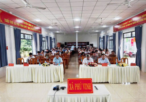 ĐẢNG ỦY XÃ PHÚ VINH TỔ CHỨC HỘI NGHỊ HỌC TẬP, QUÁN TRIỆT...