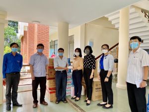 Sở Công Thương chung tay sẻ chia, trợ giúp nhân dân huyện Thống Nhất vượt qua khó khăn đẩy lùi dịch bệnh Covid-19