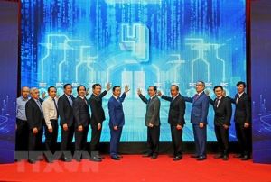 TPHCM ra mắt Trung tâm Điện tử và Vi mạch bán dẫn