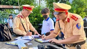 Giao xe máy cho người chưa đủ tuổi chạy sẽ bị phạt như thế nào?