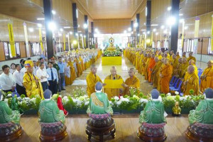 Văn hóa ứng xử, giao tiếp với đồng bào các dân tộc thiểu số, chức sắc, chức việc,  nhà tu hành, tín đồ tôn giáo trên địa bàn tỉnh Đồng Nai