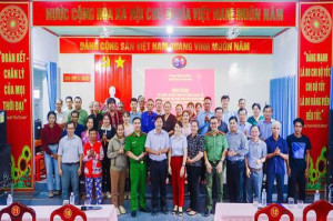 Đẩy mạnh tuyên truyền thực hiện Nghị quyết số 57-NQ/TW và phong trào “Bình dân học vụ số” trong đồng bào dân tộc, tôn giáo tỉnh Đồng Nai