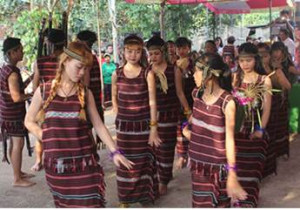 Trang phục các dân tộc thiểu số Đồng Nai góp phần  gìn giữ và lan tỏa giá trị văn hóa truyền thống