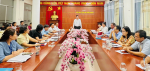 ĐẢNG ỦY SỞ DÂN TỘC VÀ TÔN GIÁO TRIỂN KHAI THỰC HIỆN  QUY...
