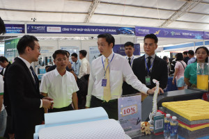 Thực hiện các giải pháp sử dụng năng lượng tiết kiệm và hiệu quả