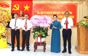 SỞ NGOẠI VỤ TỈNH ĐỒNG NAI TRANG TRỌNG TỔ CHỨC HỌP MẶT KỶ NIỆM 80 NĂM NGÀY TRUYỀN THỐNG NGÀNH NGOẠI GIAO  VÀ SƠ KẾT 08 THÁNG ĐẦU NĂM 2025