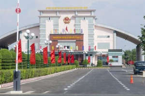 Khu kinh tế Cửa khẩu quốc tế Hoa Lư  (một trong những định hướng trọng tâm trong quy hoạch phát triển khu vực biên giới)