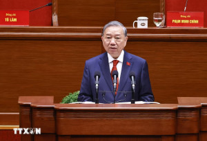 “Tiến lên! Toàn thắng ắt về ta”
