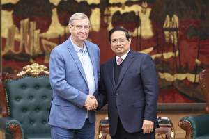 Thủ tướng Phạm Minh Chính tiếp ông Vladimir Petrovich Yevtushenkov, Chủ tịch Tập đoàn AFK Sistema, Liên bang Nga (Ảnh: VGP/Nhật Bắc)