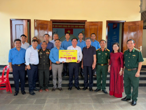 ĐOÀN CÔNG TÁC TỈNH ĐỒNG NAI THĂM ĐỘI K72 ĐANG LÀM NHIỆM VỤ...