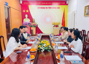 ĐOÀN CÔNG TÁC CỦA THÀNH PHỐ GIMHAE, TỈNH GYEONGNAM, HÀN QUỐC...