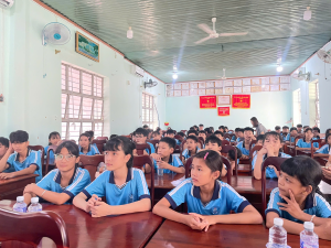 PHÒNG NGỪA ĐỊNH KIẾN GIỚI VÀ BẠO LỰC TRÊN KHÔNG GIAN MẠNG: THÁCH THỨC VÀ GIẢI PHÁP CHO HỌC SINH THỜI ĐẠI SỐ