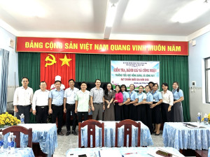 THẨM ĐỊNH CÔNG NHẬN TRƯỜNG ĐẠT CHUẨN QUỐC GIA ĐỐI VỚI 02 TRƯỜNG TIỂU HỌC HỒNG BÀNG VÀ TIỂU HỌC LÂM SAN XÃ SÔNG RAY