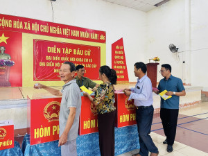 XÃ SÔNG RAY TỔ CHỨC DIỄN TẬP CÔNG TÁC BẦU CỬ ĐẠI BIỂU QUỐC HỘI KHÓA XVI VÀ ĐẠI BIỂU HĐND CÁC CẤP NHIỆM KỲ 2026 – 2031