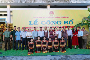 XÃ SÔNG RAY TRANG TRỌNG TỔ CHỨC LỄ CÔNG BỐ DI SẢN VĂN HÓA PHI VẬT THỂ QUỐC GIA LỄ HỘI SAYANGVA (CÚNG THẦN LÚA) CỦA NGƯỜI CHƠ RO