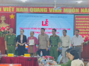 Đồng Nai nỗ lực giải quyết hộ tịch "trao danh tính" cho nhóm dân cư yếu thế