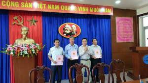 Công bố Quyết định chuẩn y bổ sung Ban Thường vụ, Bí thư, Phó Bí thư Đảng ủy Sở Xây dựng, nhiệm kỳ 2015 - 2020