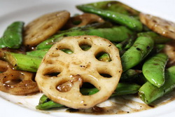 Củ sen - món ăn bổ dưỡng không thể bỏ qua