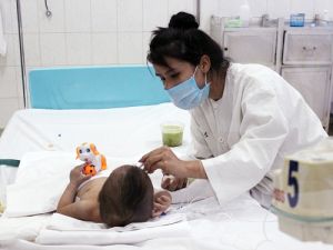 Các bệnh viện hợp sức cứu sống ca bệnh khó