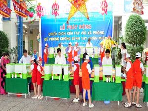 Phát động chiến dịch rửa tay với xà phòng để phòng chống bệnh tay chân miệng