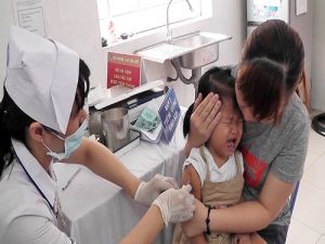Thành phố Biên Hòa tiêm vét vắc xin Sởi-Rubella